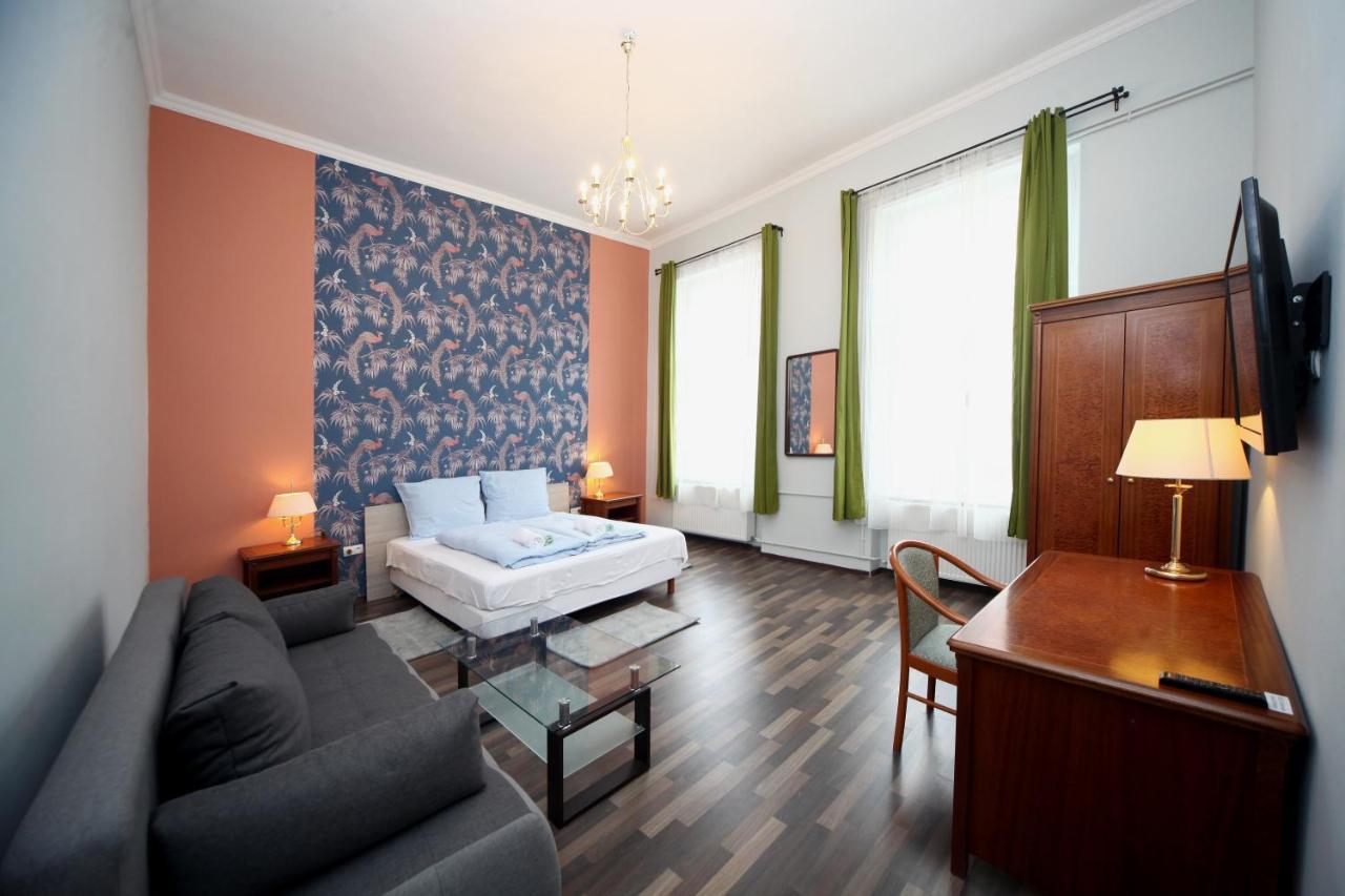 Cherry Apartman เอ็กเกอร์ ภายนอก รูปภาพ